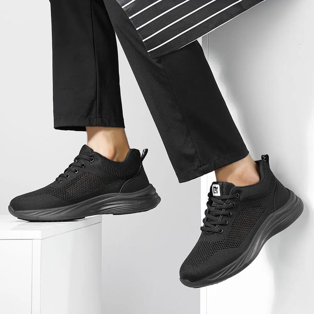 Restaurant Non Slip Work Shoes, SRC Slip Resistance - Image 3