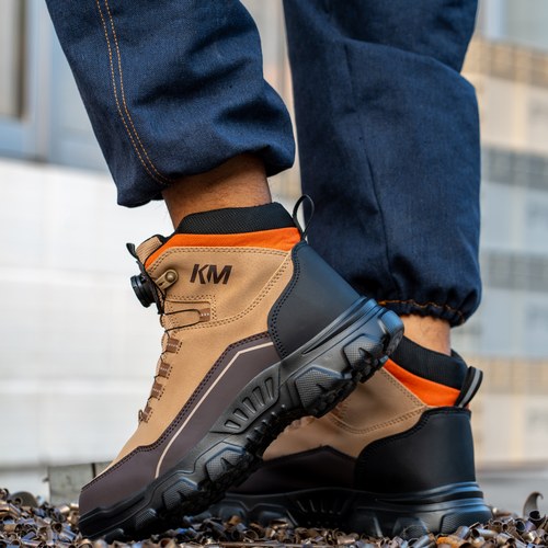 WEAR-RESISTANT OUTSOLE
