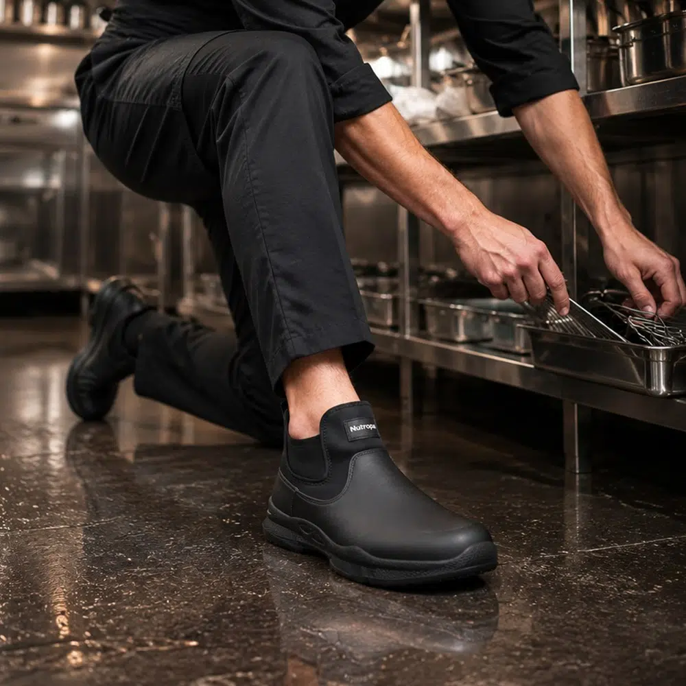 Waterproof Non Slip Chef Shoes for Kitchen Work Black - Image 10
