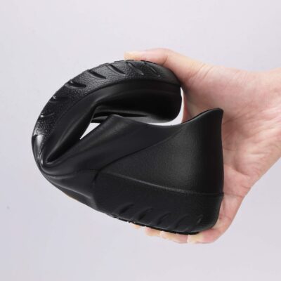 Lightweight Slip-On Kitchen Work Shoes with Waterproof & Oil Resistant - Image 3