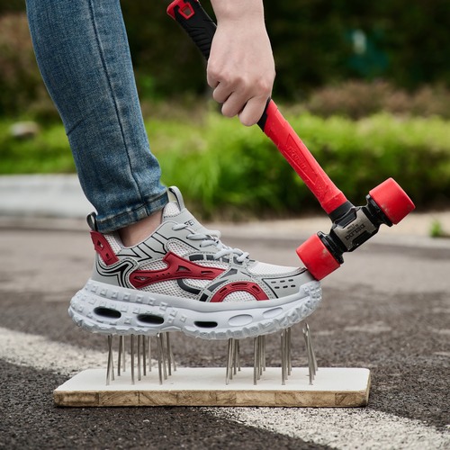 PUNCTURE-RESISTANT MIDSOLE