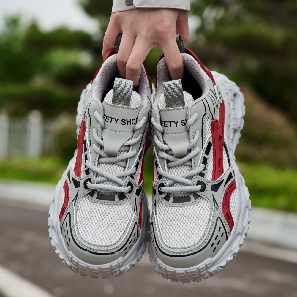 BREATHABLE MESH UPPER
