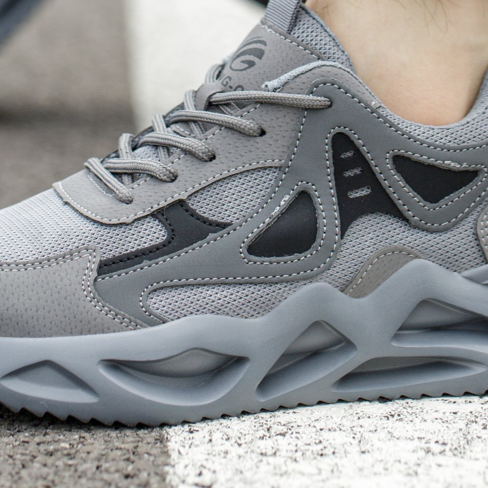 BREATHABLE MESH UPPER