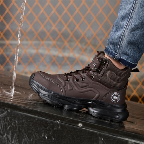 SPLASH-READY WORK UPPER