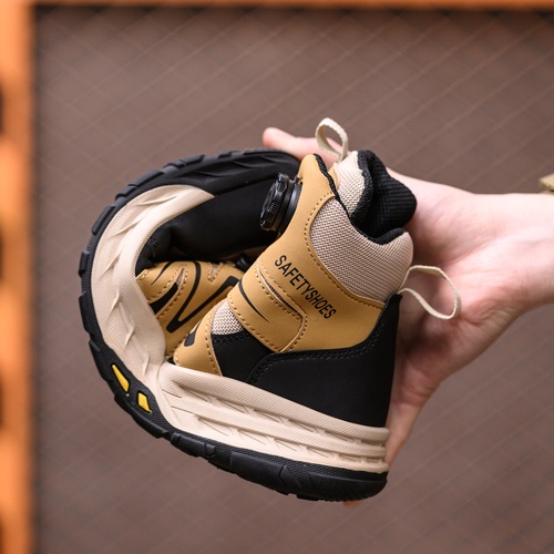 Soft flexible high top steel toe work boots