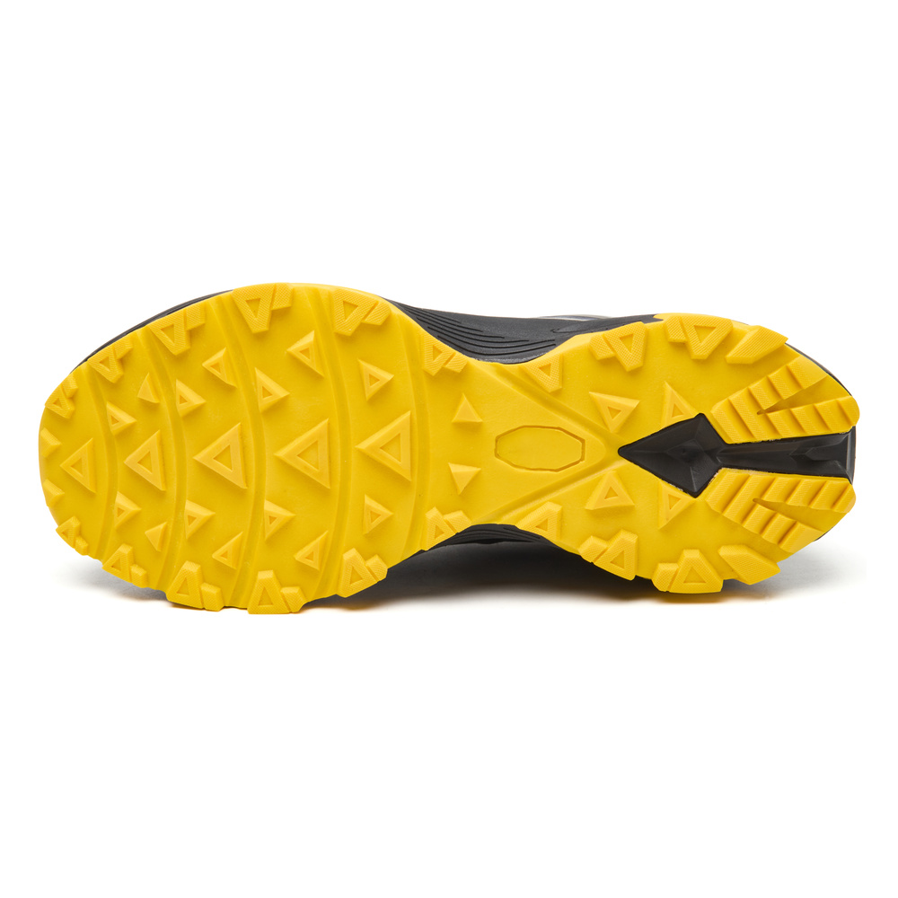 Slip resistant outsole of black/yellow steel toe shoes