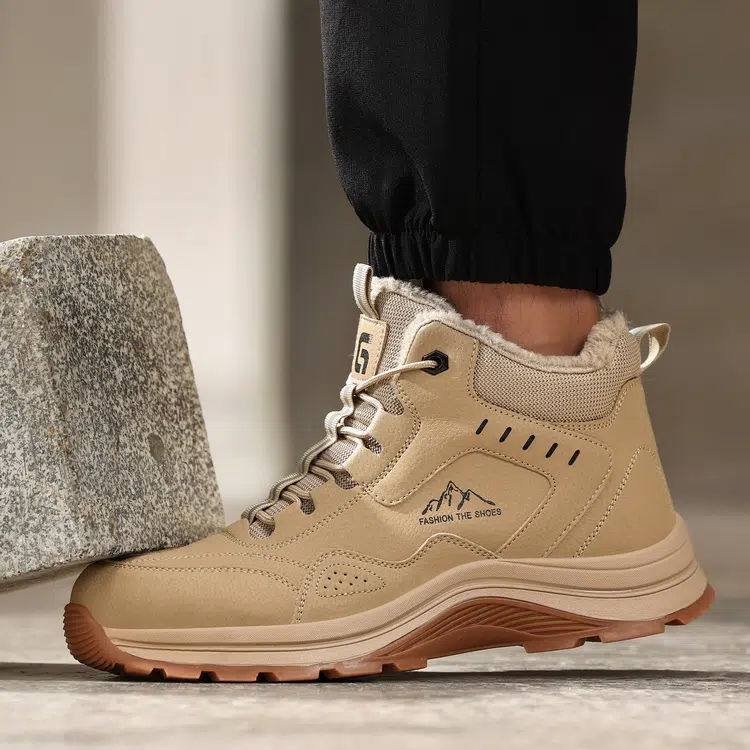 Steel toe impact protection in beige fleece lined safety boots