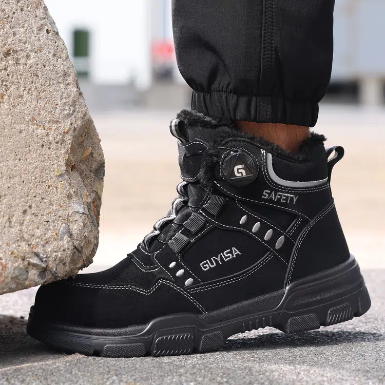 Steel toe impact protection in black fleece lined work boots