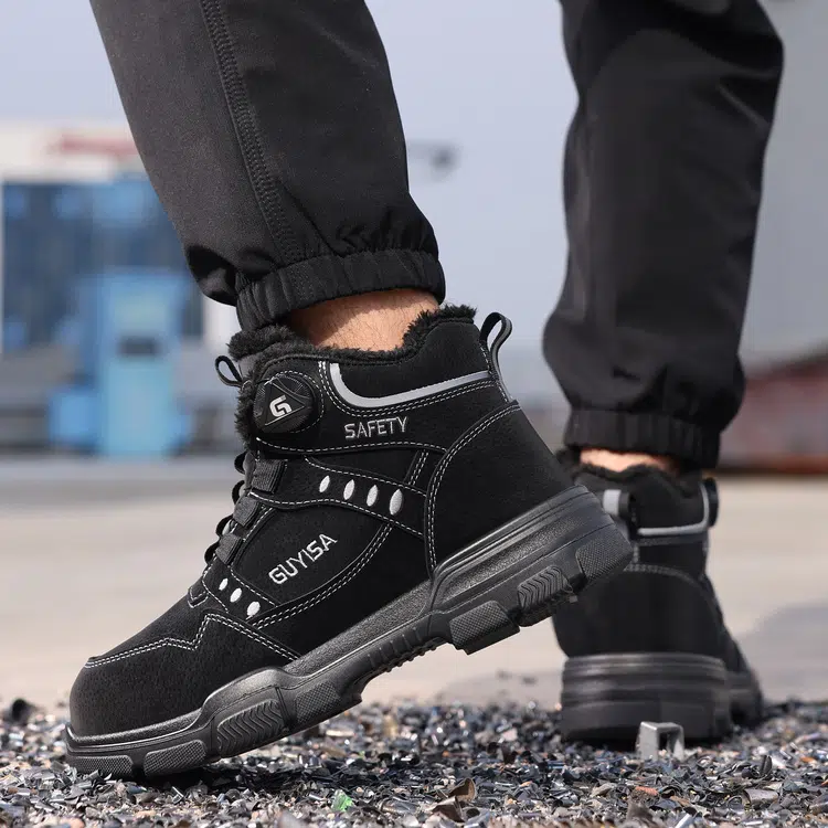 Flexible cushioned black steel toe work boots